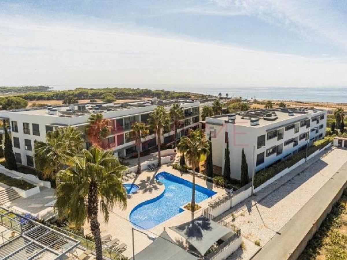 Apartamentos Cavalo Preto Beach Resort Quarteira Eksteriør bilde