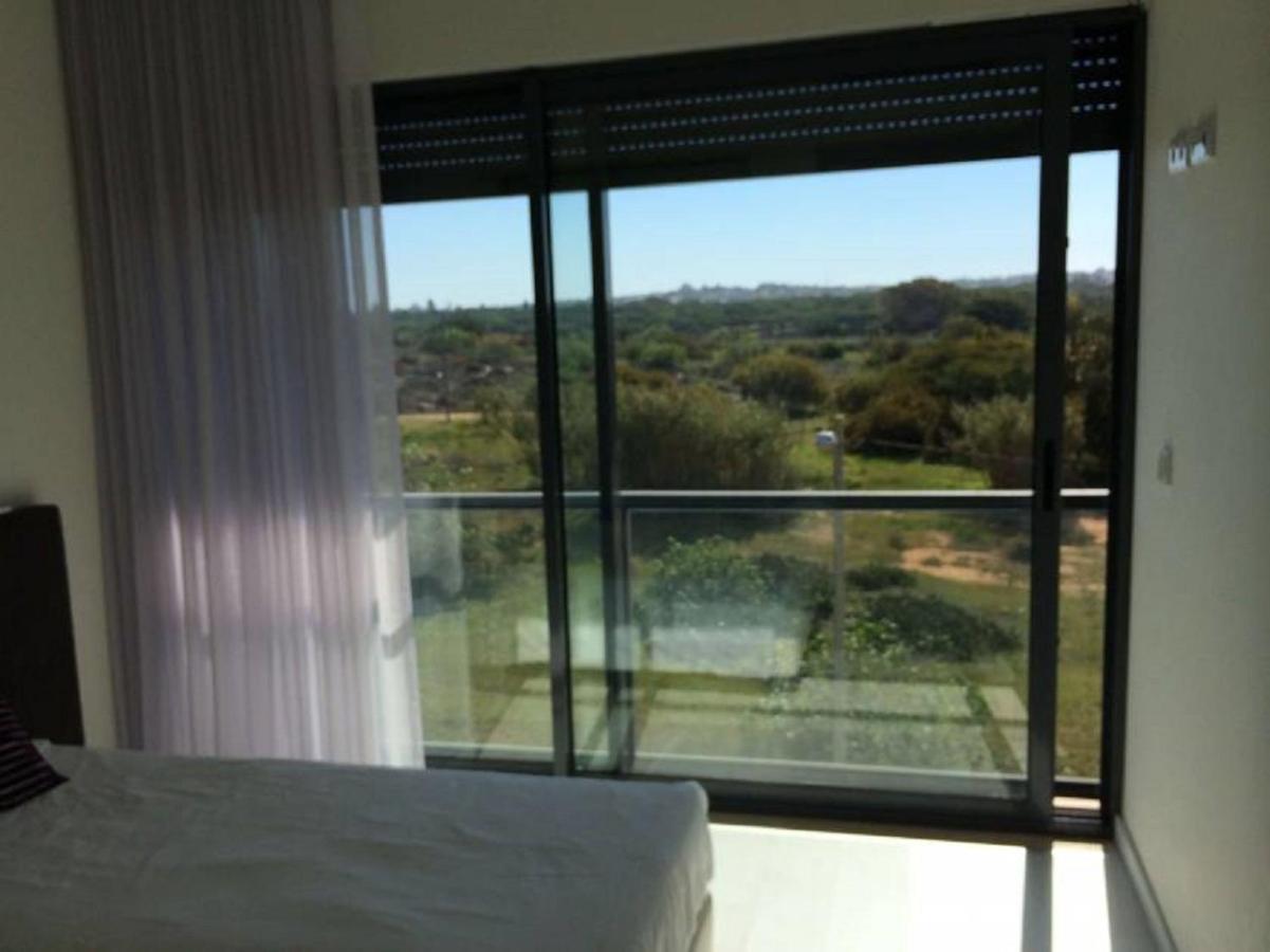 Apartamentos Cavalo Preto Beach Resort Quarteira Eksteriør bilde