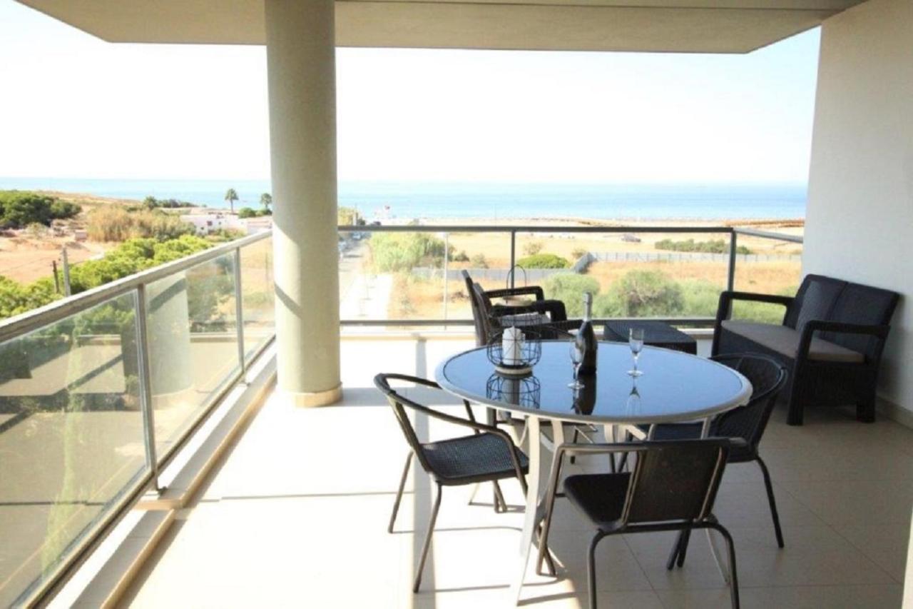 Apartamentos Cavalo Preto Beach Resort Quarteira Eksteriør bilde