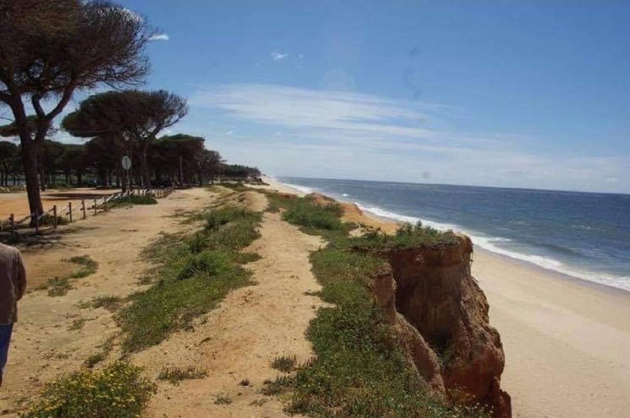 Apartamentos Cavalo Preto Beach Resort Quarteira Eksteriør bilde